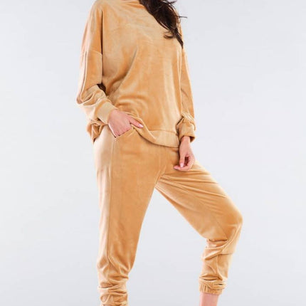  Sweatshirt model 155476 awama 