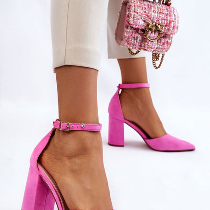 Block heel pumps Step in style