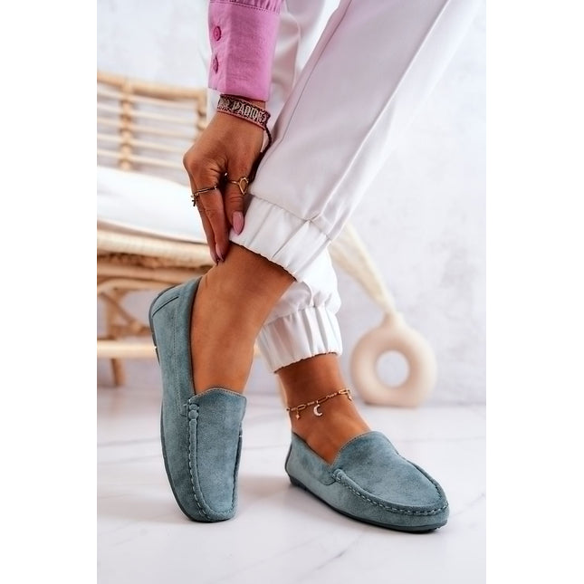 Mocassin Step in style