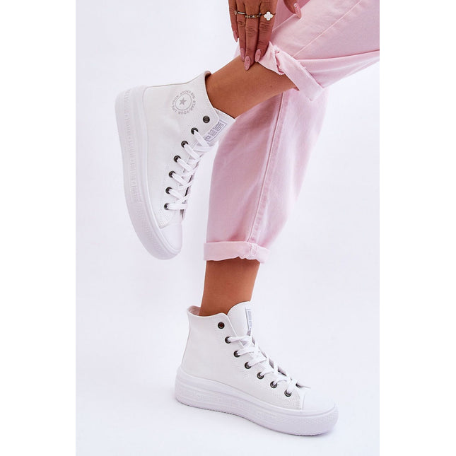 Sneakers Step in style