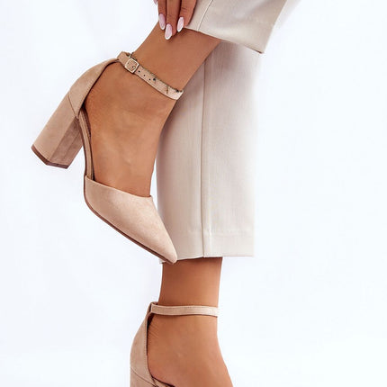 Block heel pumps Step in style