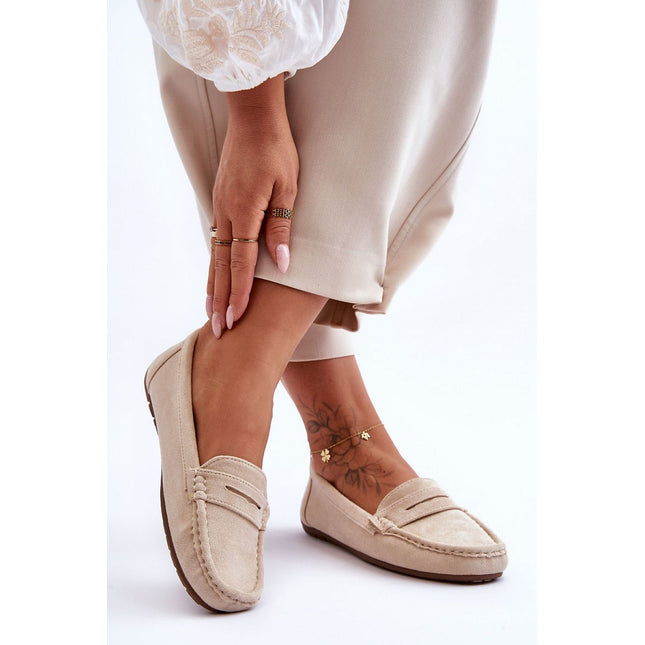 Mocassin Step in style