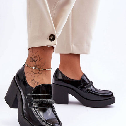 Heeled low shoes Step in style