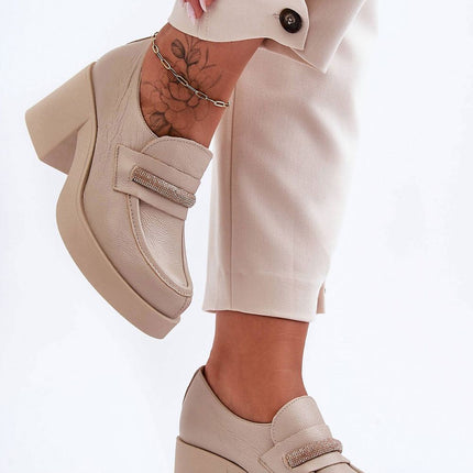 Heeled low shoes Step in style