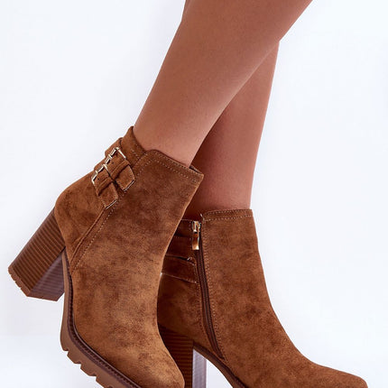 Heel boots Step in style