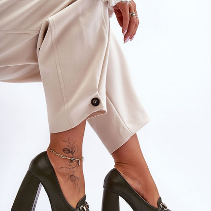 Heel pumps Step in style